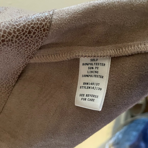 Tan zippered cardigan - Picture 4 of 6